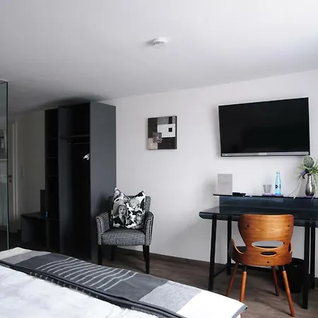 Sporcher Nest Hotel Cadolzburg