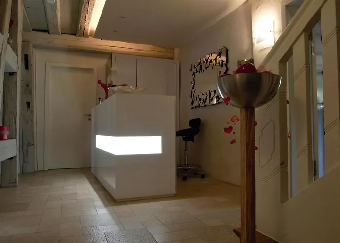 Sporcher Nest Отель 3*