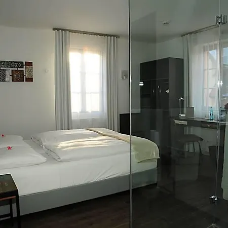 Sporcher Nest Hotel Cadolzburg
