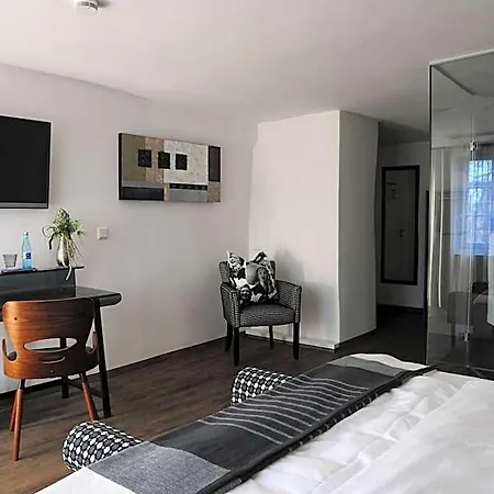 Hotel Sporcher Nest 3*