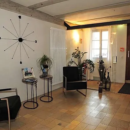 Sporcher Nest Hotel