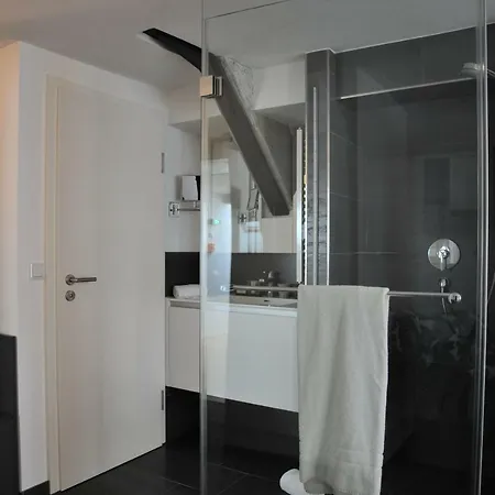 Sporcher Nest Hotel 3*