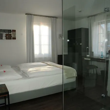 Hotel Sporcher Nest Cadolzburg